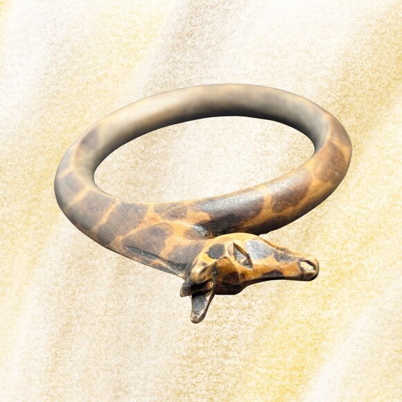 Wooden Giraffe Animal Bangle Fashion Jewelry - 2.5" Wrist Bracelet - Picture 3 of 3